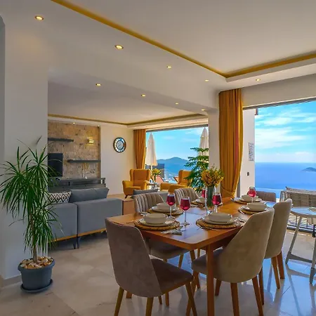 فيلة Eco Royal View كالكان
