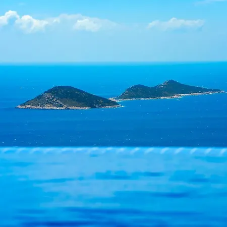 Eco Royal View فيلة *