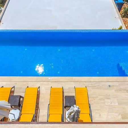 Eco Royal View *