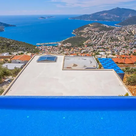 Eco Royal View كالكان